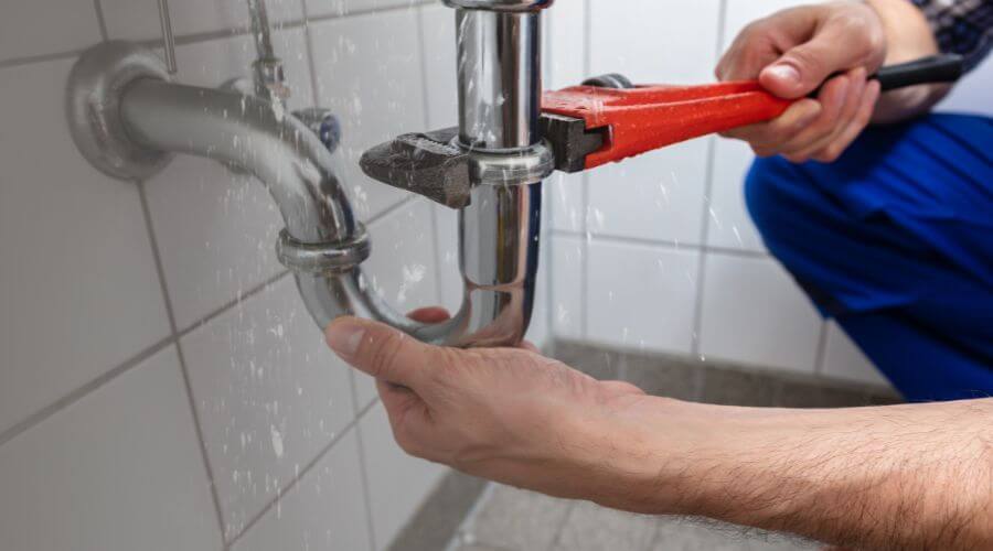 Expert burst pipe repair services in Kendrick, ID